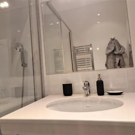 Sensation 1 Apartament